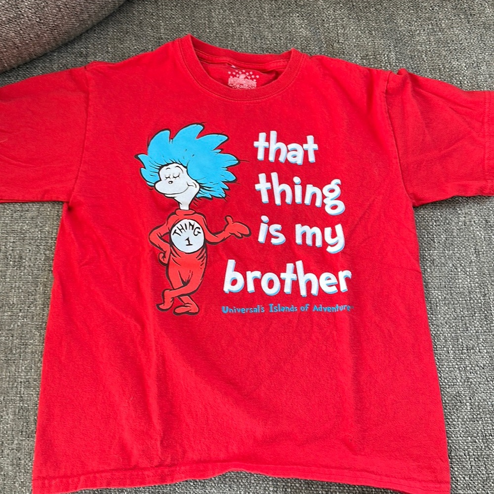 Universal Studios Dr Seuss Thing Is My Brother Red Graphic T-Shirt Kids M
